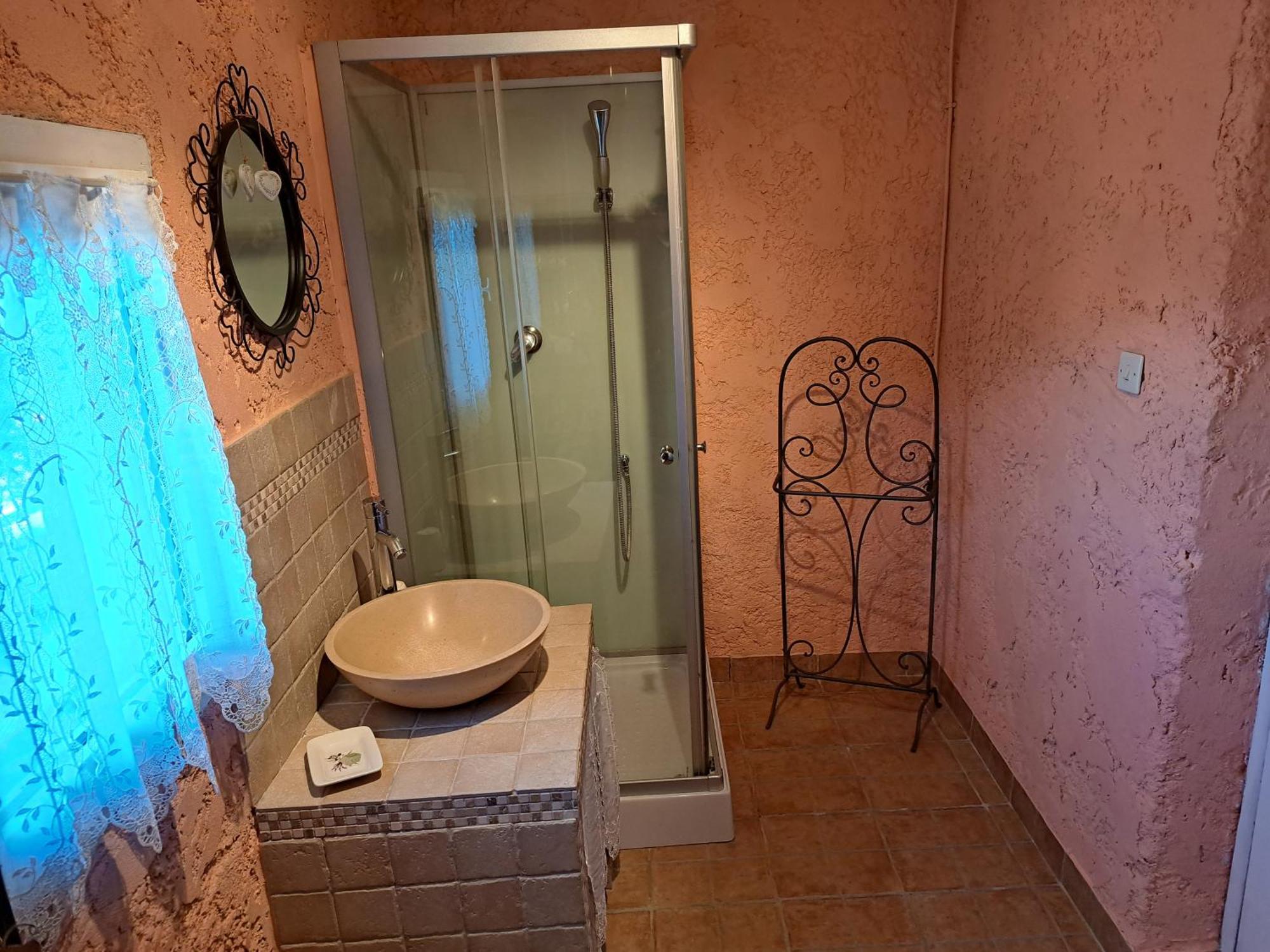 Lou Pin Dou Papet Bed & Breakfast Roquevaire Luaran gambar